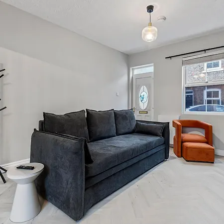 29 Carleton Street Newly Refurbished 2-bed Terraced In Pass The Keys Σπίτι διακοπών