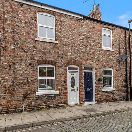 29 Carleton Street Newly Refurbished 2-bed Terraced In Pass The Keys *